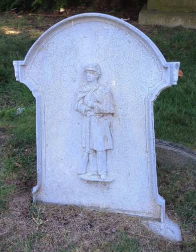 The back of the monument, with a generic Union infantryman.