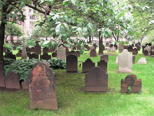 nyc graveyard