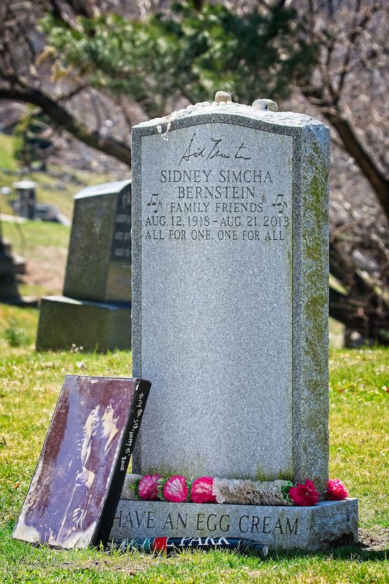 Sid Bernstein gravestone