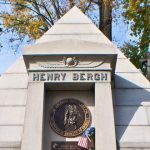 bergh pyramid mausoleum